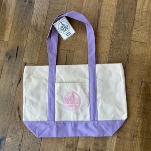 New Trader Joes LARGE Purple Lavender Canvas Tote
BRAND NEW 2026